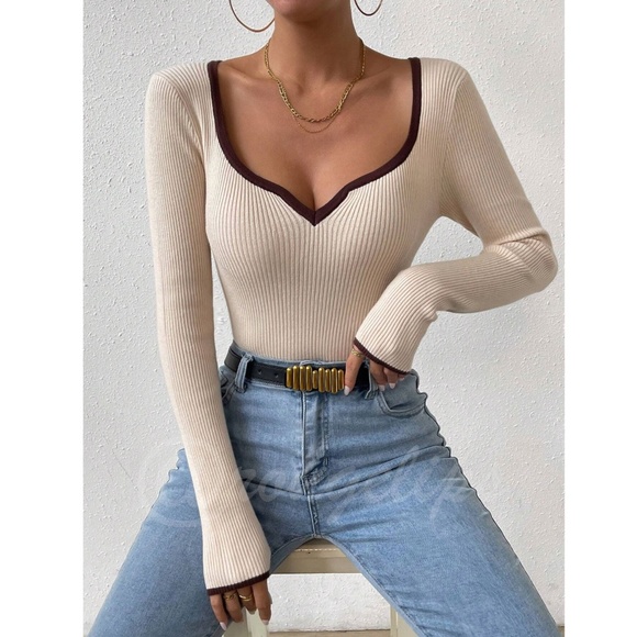 Beige Rib Knit Sweetheart Neck Contrast Brown Trim - Picture 2 of 10